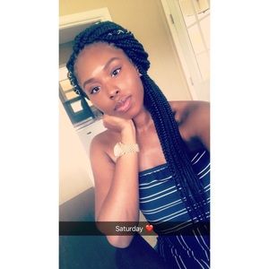 Meet your Posher, Amari